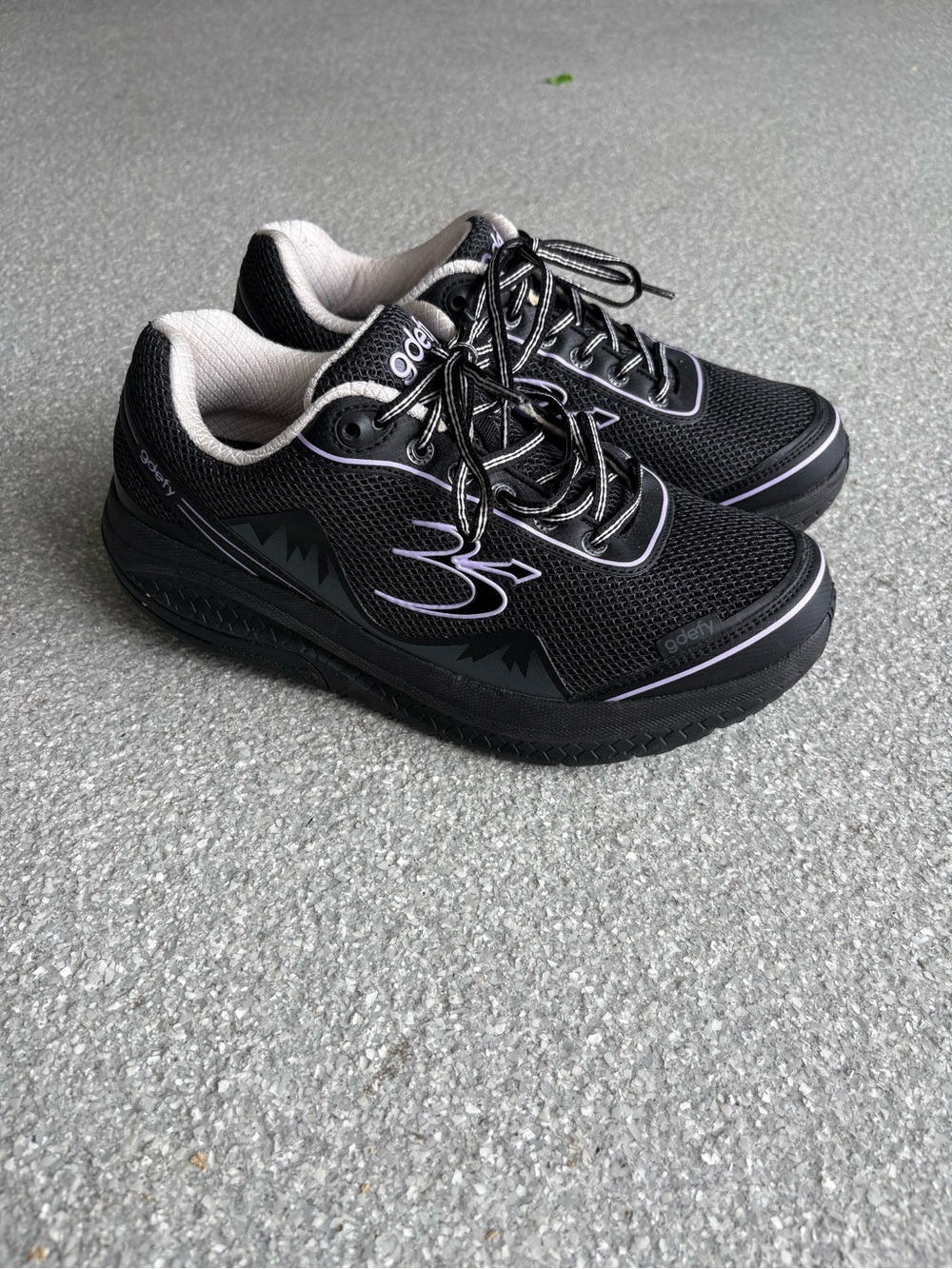 Gravity Defyer Women's Mighty Walk Shoes size 9.5